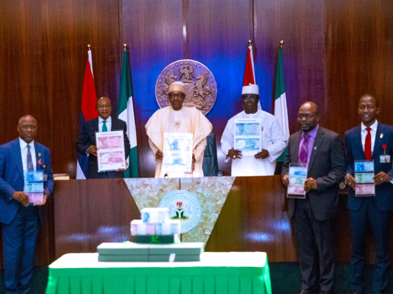 Breaking: Buhari Unveils Redesigned N1000, N500, N200 Notes