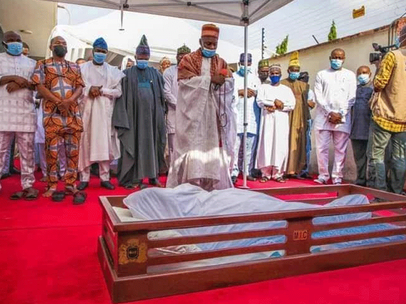 News in Photographs: Jakande Laid to Rest